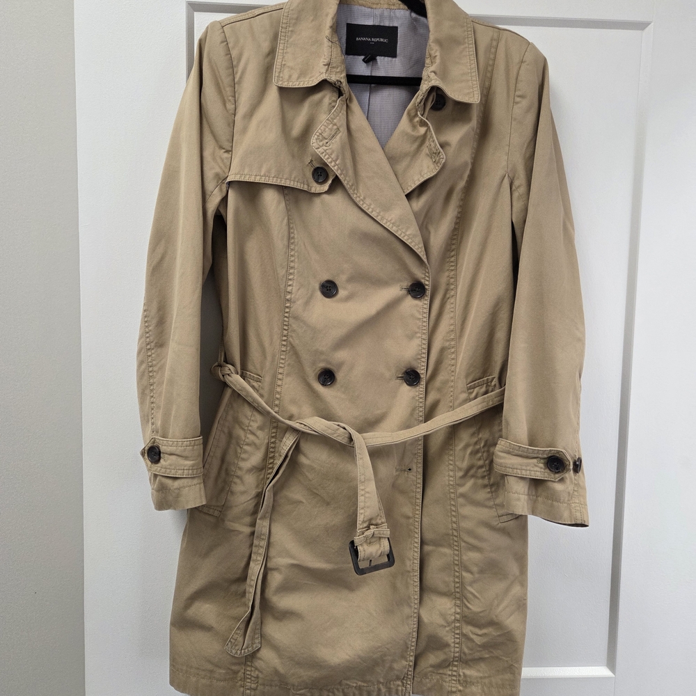 Banana Republic Classic Beige Trench Coat
